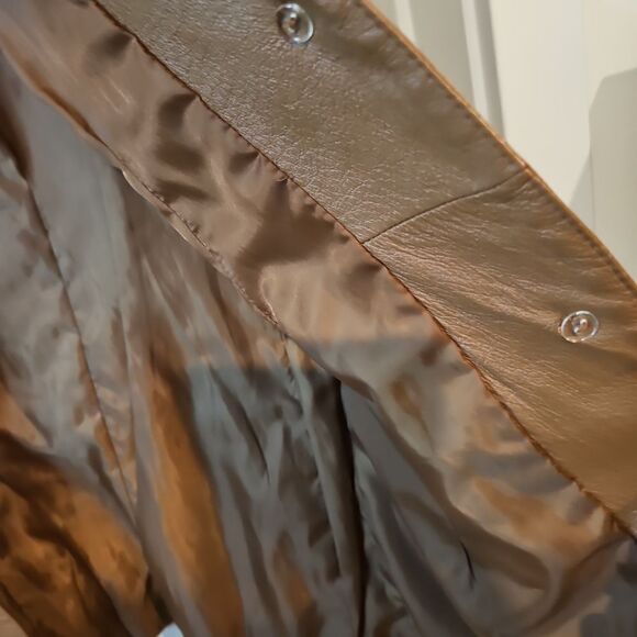 Vintage Chadwick's Tan 100% Leather Pantsuit sz 16 See all Photos - Picture 9 of 17